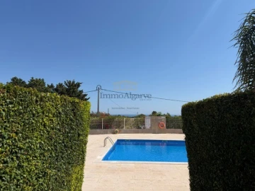 Moradia T3 para Venda em Albufeira e Olhos de Água