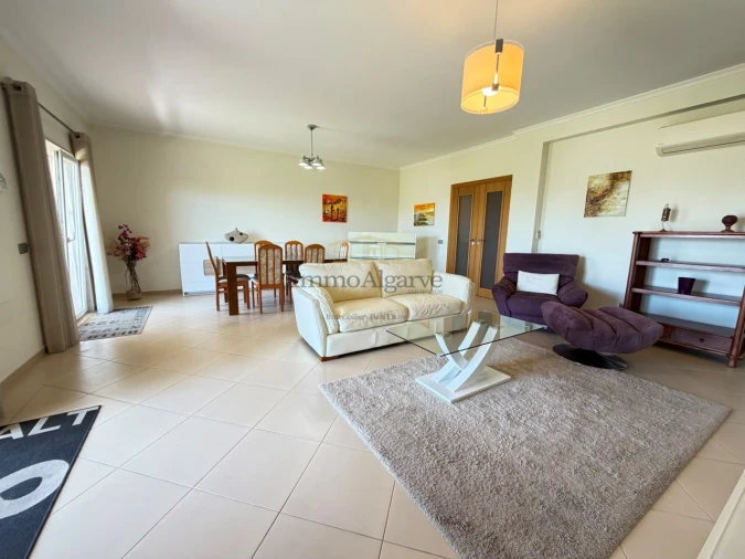 Moradia T3 para Venda em Albufeira e Olhos de Água Foto 3