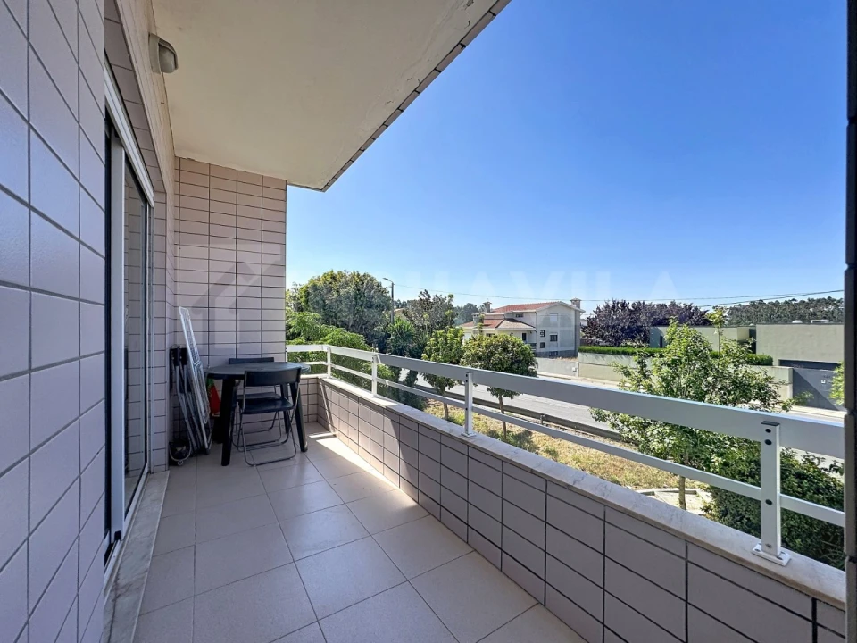 Apartamento T3 para Venda em Retorta e Tougues Foto 9