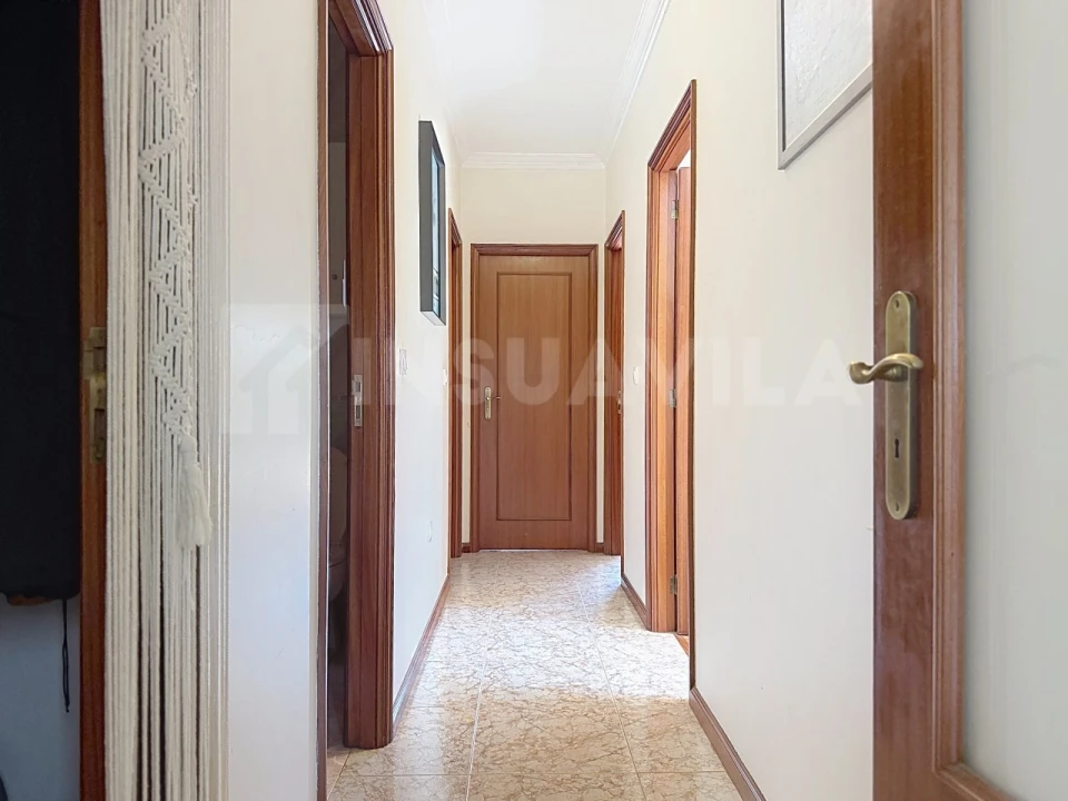 Apartamento T3 para Venda em Retorta e Tougues Foto 13