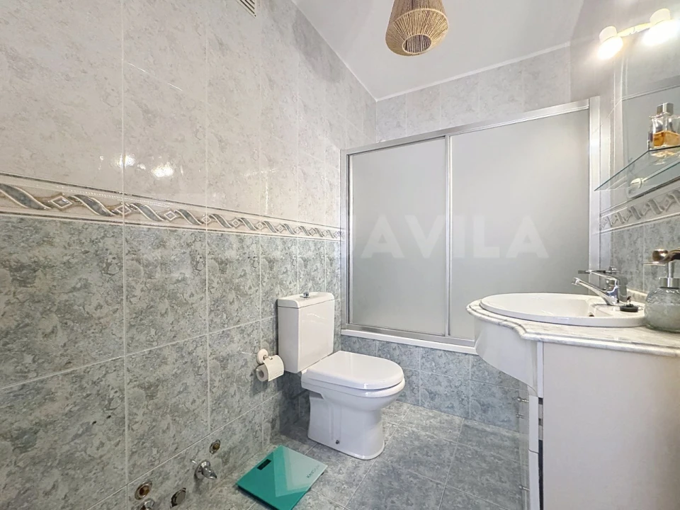 Apartamento T3 para Venda em Retorta e Tougues Foto 12