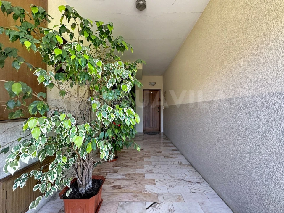 Apartamento T3 para Venda em Retorta e Tougues Foto 27