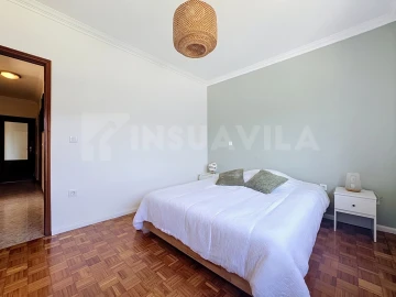 Apartamento T3 para Venda em Retorta e Tougues