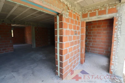 Moradia T3 para Venda em Pombal
