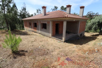 Moradia T3 para Venda em Pombal