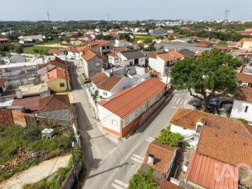 Moradia T3 para Venda em Benedita