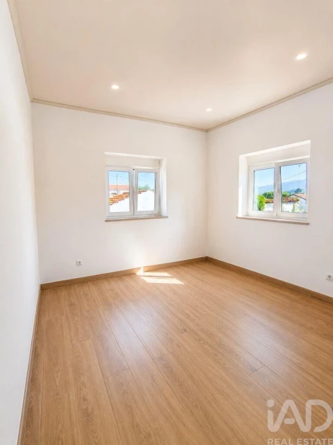 Moradia T3 para Venda em Benedita