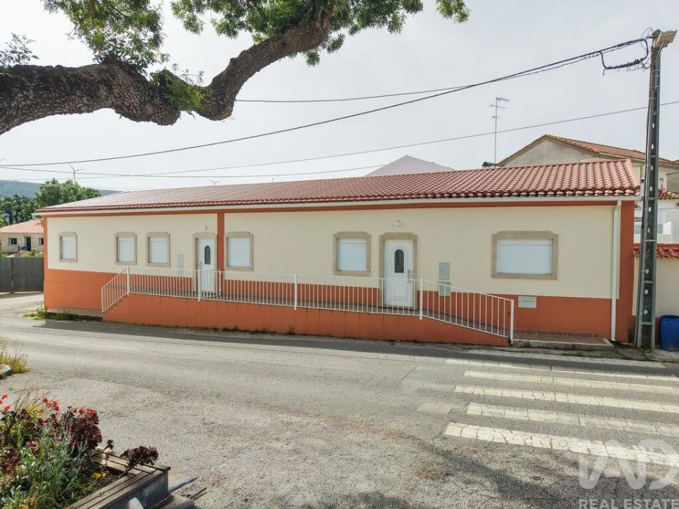 Moradia T3 para Venda em Benedita Foto 1
