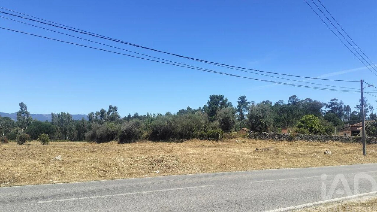 Terreno para Venda em Canas de Santa Maria Foto 31