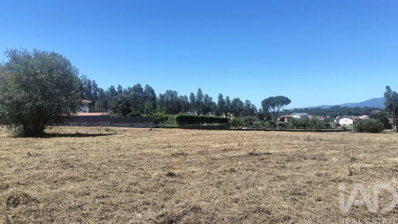 Terreno para Venda em Canas de Santa Maria Foto 30