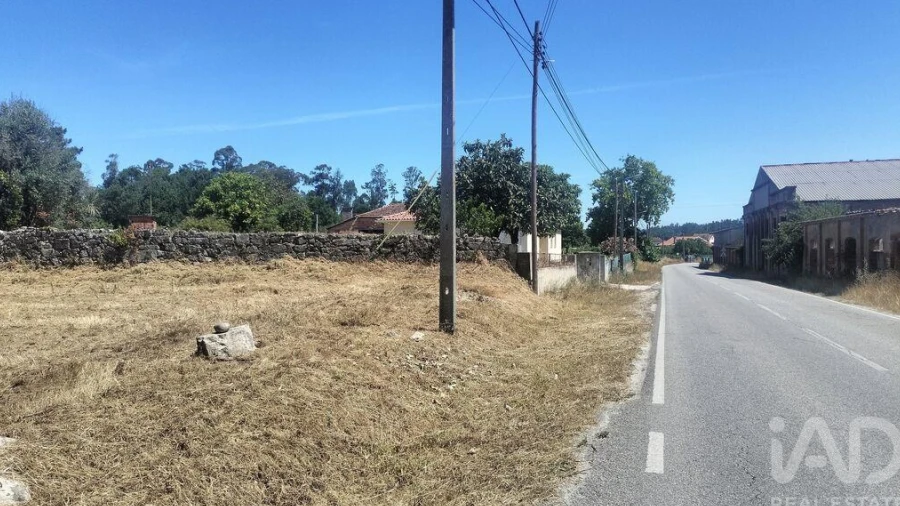 Terreno para Venda em Canas de Santa Maria
