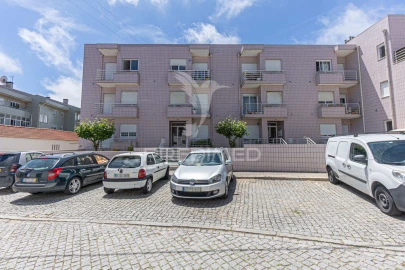 Apartamento T2 para Venda em Gulpilhares e Valadares
