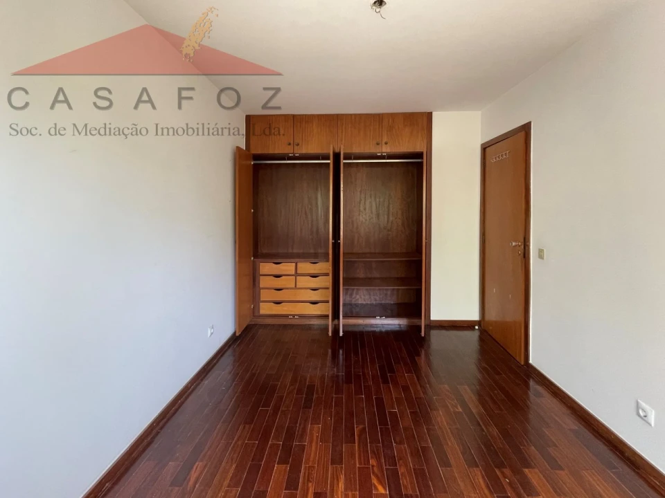Apartamento T1 para Arrendamento em Aldoar, Foz do Douro e Nevogilde Foto 20