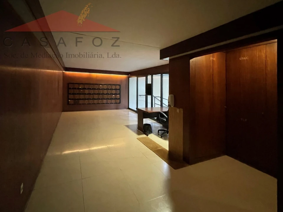 Apartamento T1 para Arrendamento em Aldoar, Foz do Douro e Nevogilde Foto 28