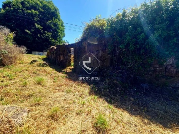 Moradia T2 para Venda em Ponte da Barca, V.N. Muía, Paço Vedro Magalhães