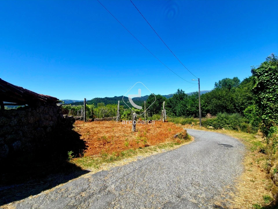 Moradia T2 para Venda em Ponte da Barca, V.N. Muía, Paço Vedro Magalhães Foto 22