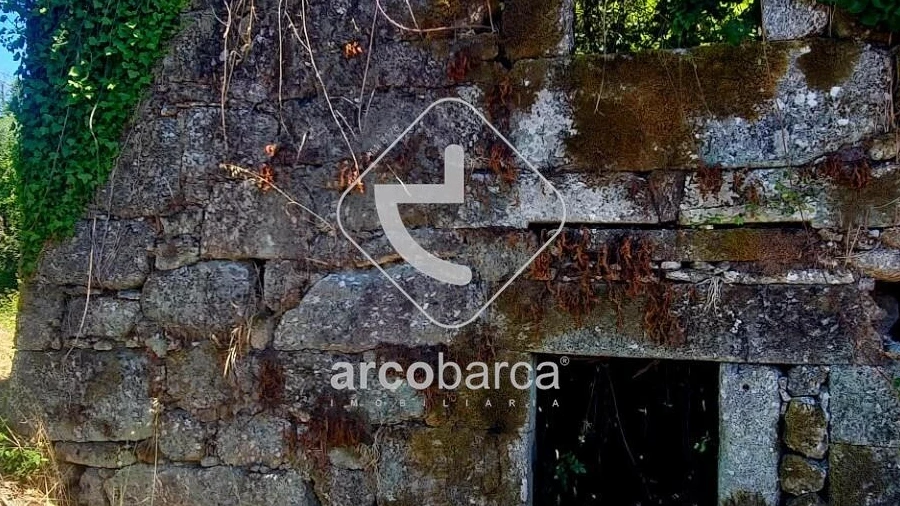 Moradia T2 para Venda em Ponte da Barca, V.N. Muía, Paço Vedro Magalhães