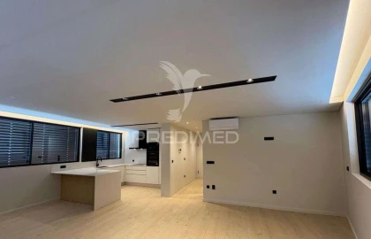 Apartamento T4 para Venda em Gondomar (São Cosme), Valbom e Jovim