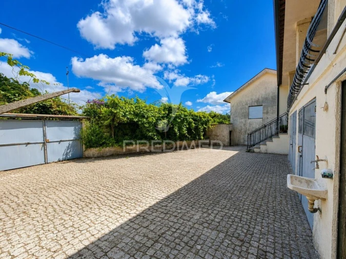 Moradia T5 para Venda em Valbom (São Pedro), Passô e Valbom (São Martinho) Foto 14