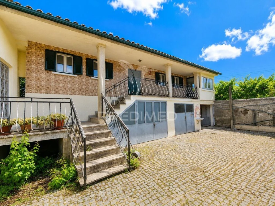 Moradia T5 para Venda em Valbom (São Pedro), Passô e Valbom (São Martinho) Foto 2