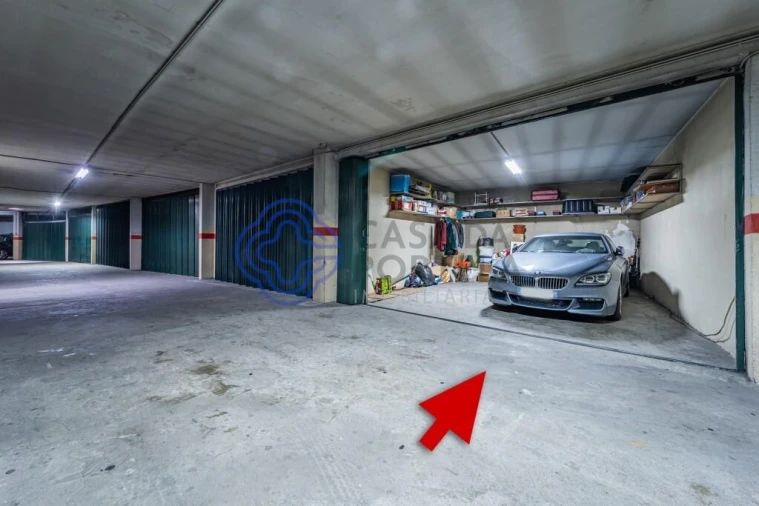 Apartamento T5 para Venda em Mafamude e Vilar do Paraíso Foto 28
