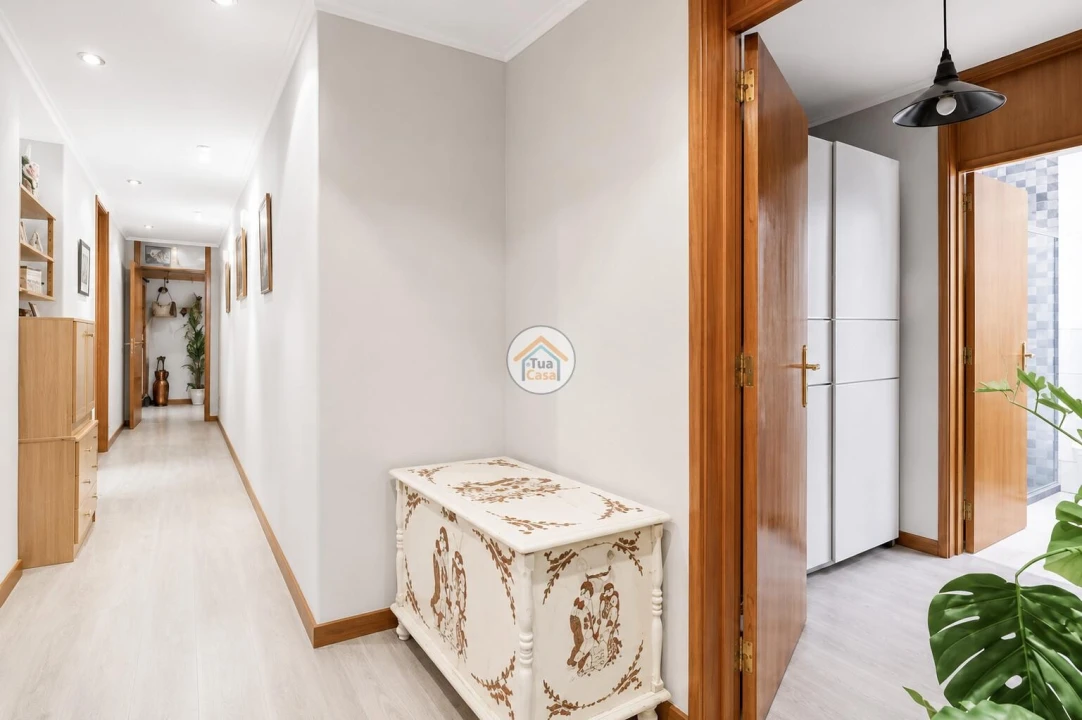 Apartamento T3 para Venda em Rio Tinto Foto 1