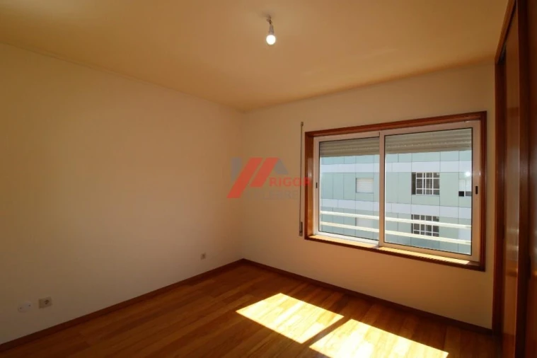 Apartamento T2 para Venda em Vila do Conde Foto 11
