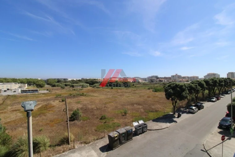 Apartamento T2 para Venda em Vila do Conde Foto 4