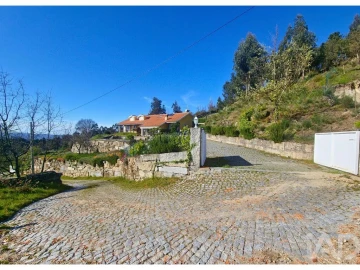 Moradia T4 para Venda em Baião (Santa Leocádia) e Mesquinhata