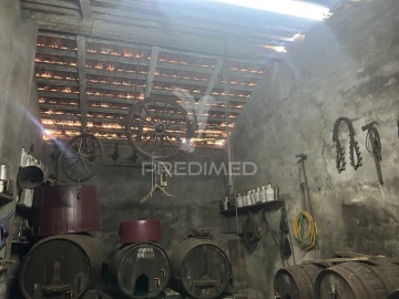 Moradia T5 para Venda em Igreja Nova do Sobral