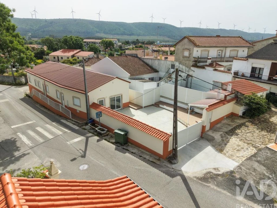 Moradia T3 para Venda em Benedita Foto 6