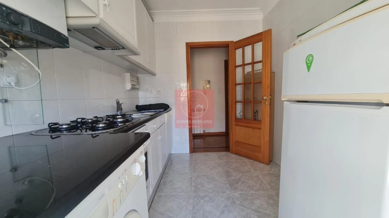Apartamento T2 para Venda em Chafe Foto 3
