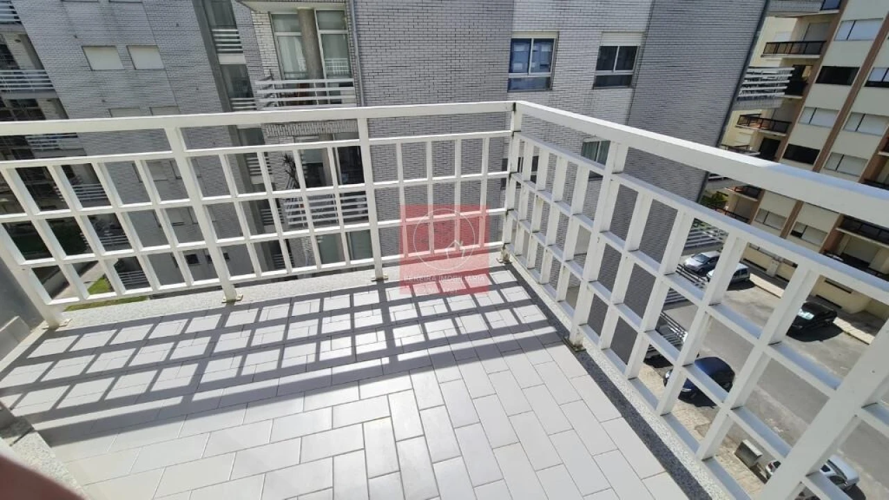 Apartamento T2 para Venda em Chafe Foto 11
