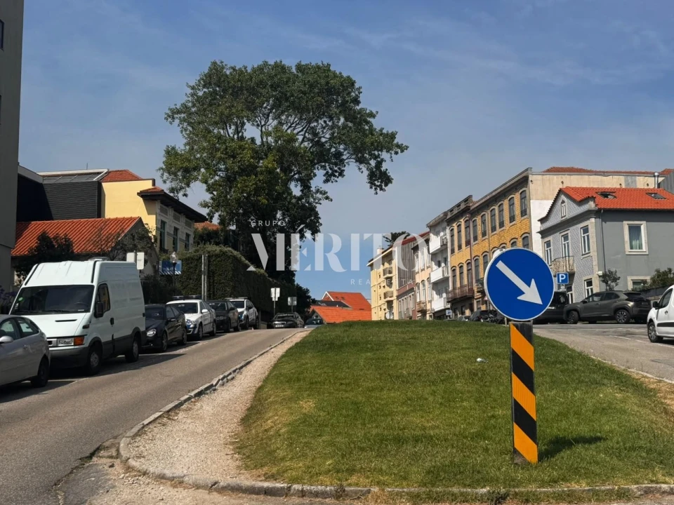 Moradia T3 para Venda em Aldoar, Foz do Douro e Nevogilde Foto 2