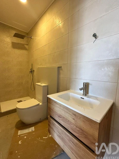 Apartamento T2 para Venda em Faro (Sé e São Pedro)