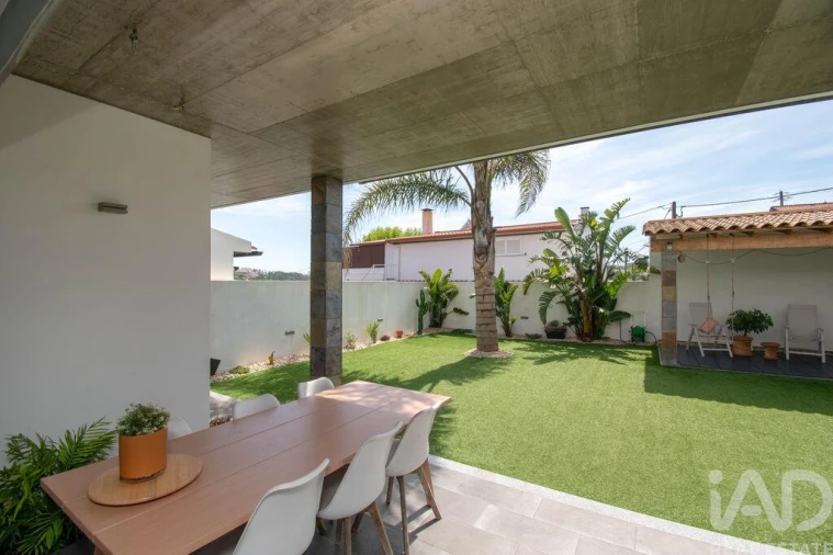 Moradia T4 para Venda em Leiria, Pousos, Barreira e Cortes Foto 32