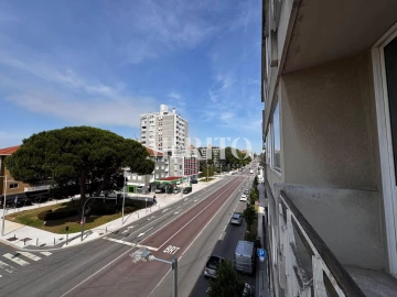 Apartamento T3 para Venda em Lordelo do Ouro e Massarelos