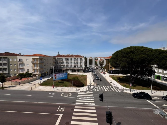 Apartamento T3 para Venda em Lordelo do Ouro e Massarelos Foto 9