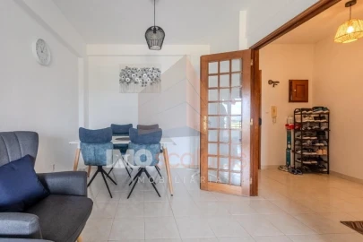 Apartamento T3 para Venda em Romeira e Várzea