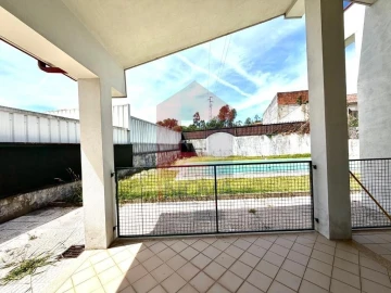 Moradia T3 para Venda em Cabanelas
