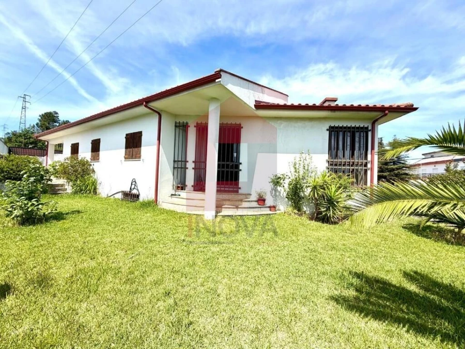 Moradia T3 para Venda em Cabanelas Foto 29