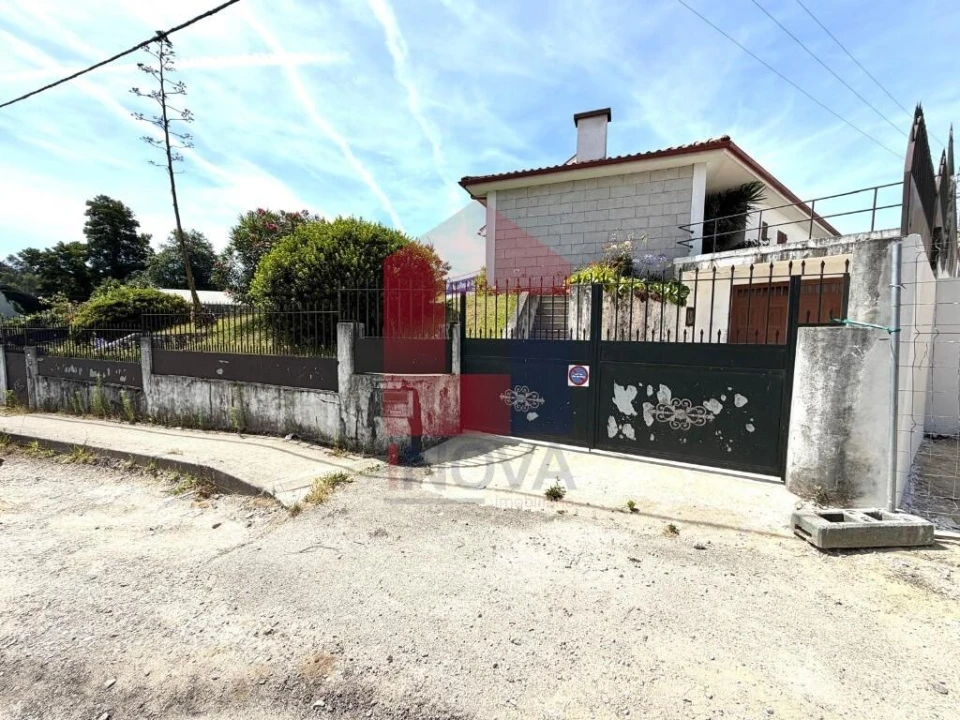 Moradia T3 para Venda em Cabanelas Foto 36