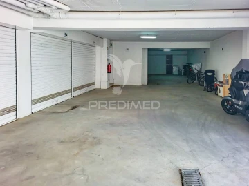 Garagem para Venda em Malagueira e Horta das Figueiras