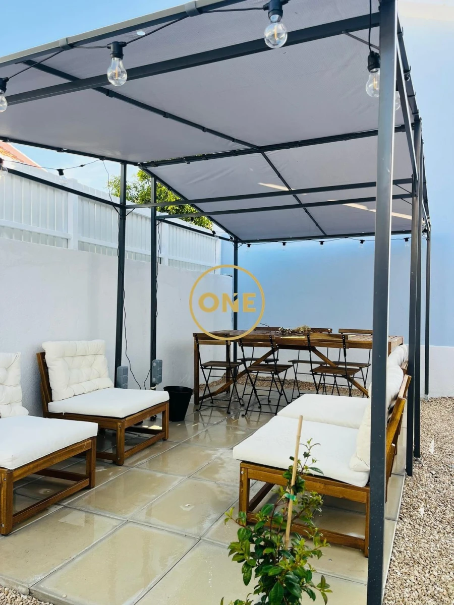 Negócio para Venda em Caparica e Trafaria Foto 2