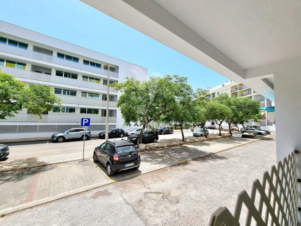 Apartamento T1 para Venda em Portimão Foto 18