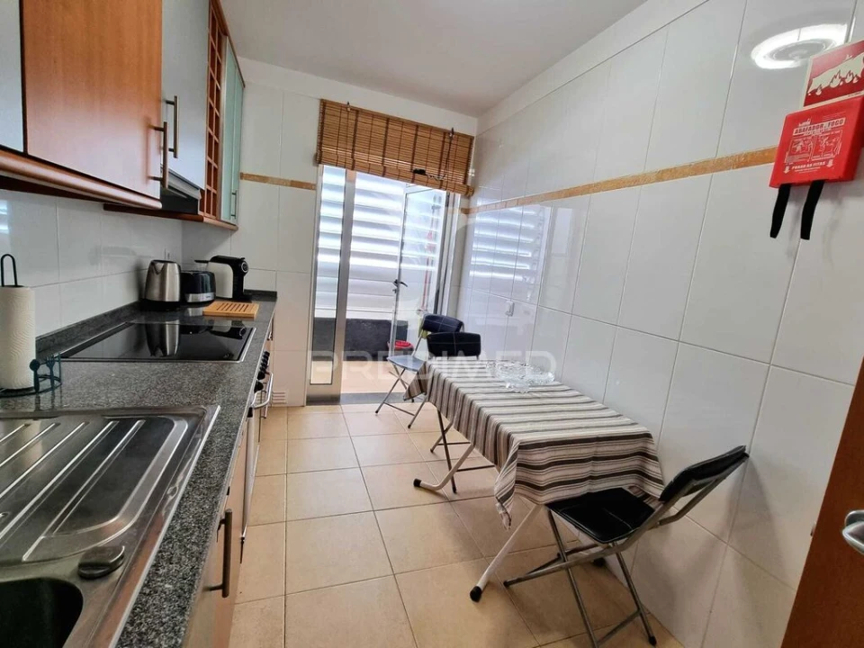 Apartamento T1 para Venda em Portimão Foto 8