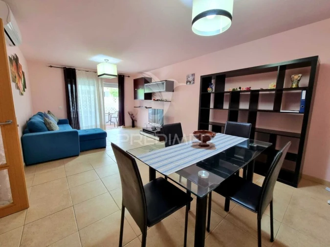 Apartamento T1 para Venda em Portimão Foto 3
