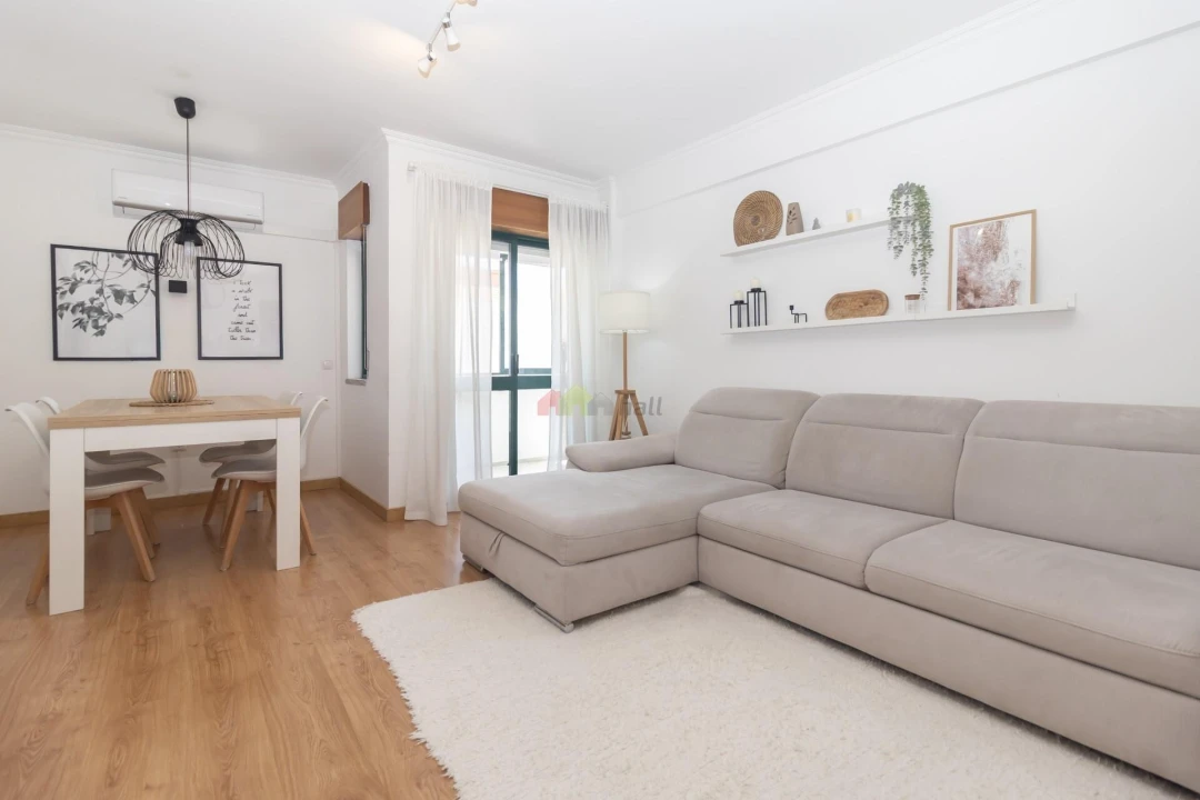 Apartamento T2 para Venda em Alhos Vedros Foto 3