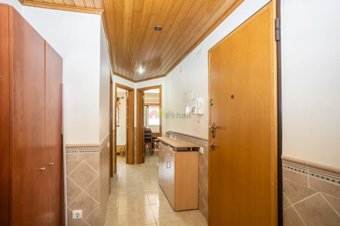 Apartamento T3 para Venda em Moita Foto 3
