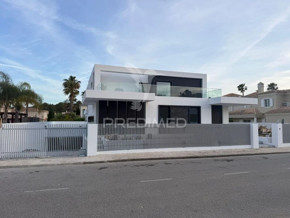 Moradia T5 para Venda em Almancil Foto 2